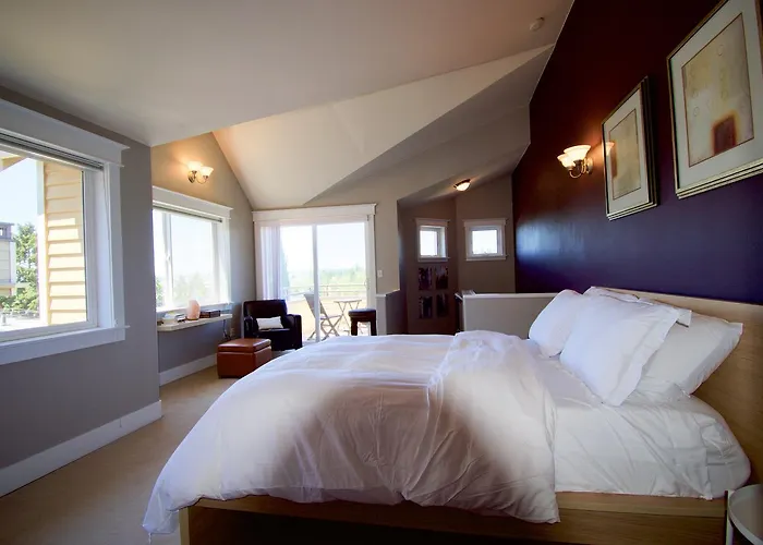 Comfort And Grace Perched On Queen Anne Hill